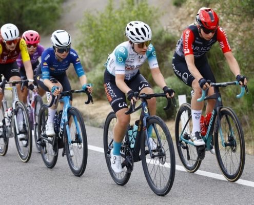 Ariana Gilabert (Eneicat Cycling Women) en la escapada del día / Eneicat UCI Women