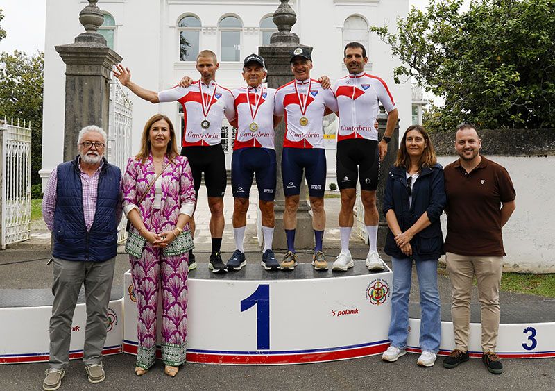Campeones de Cantabria Máster. FOTO: ©ciclismo gonzalez