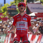Vuelta Ciclista a España 2026. Tadej Pogacar (UAE Team Emirates-XRG) Tadej Pogacar (UAE Team Emirates-XRG) entrando en solitario en las calles de Andorra La Vella. FOTO: Gonzalez Sport Press